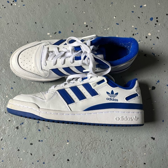 Adidas Forum Low Trainers - Picture 1 of 8